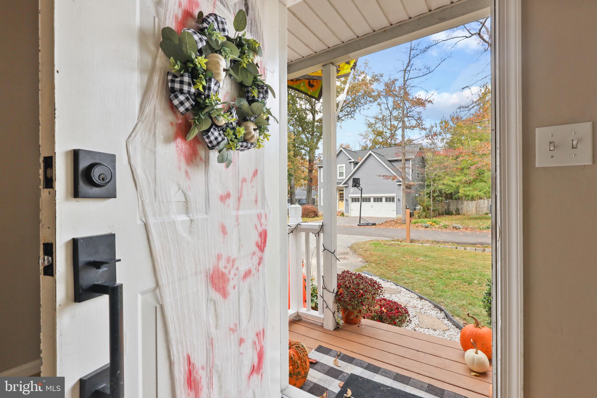 AVALON SHORES - Residential