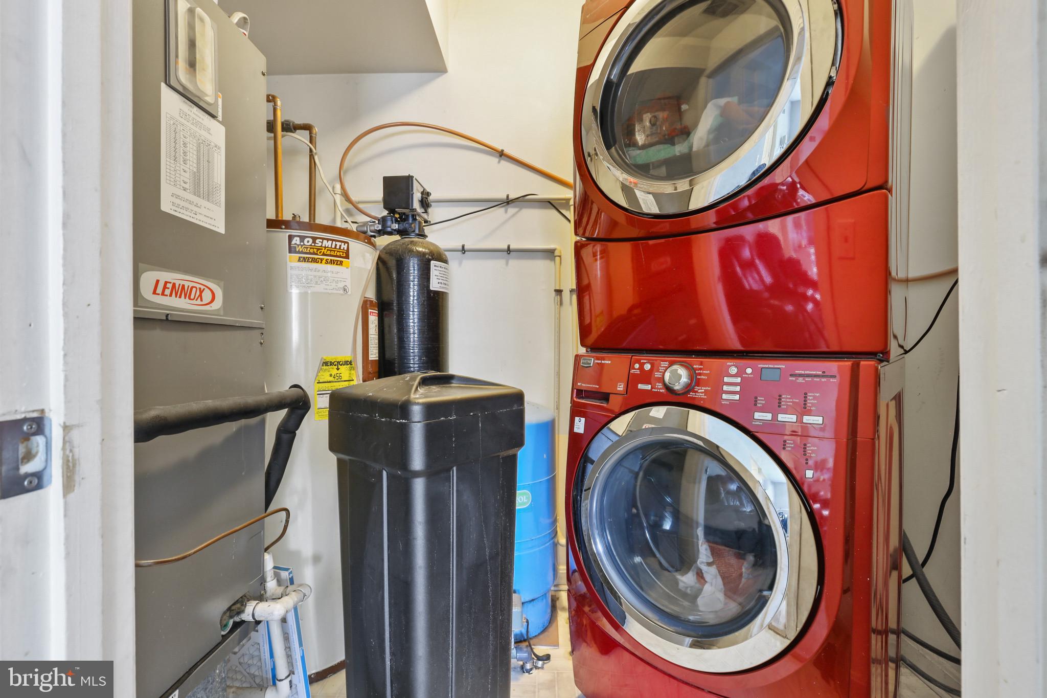 AVALON SHORES - Residential