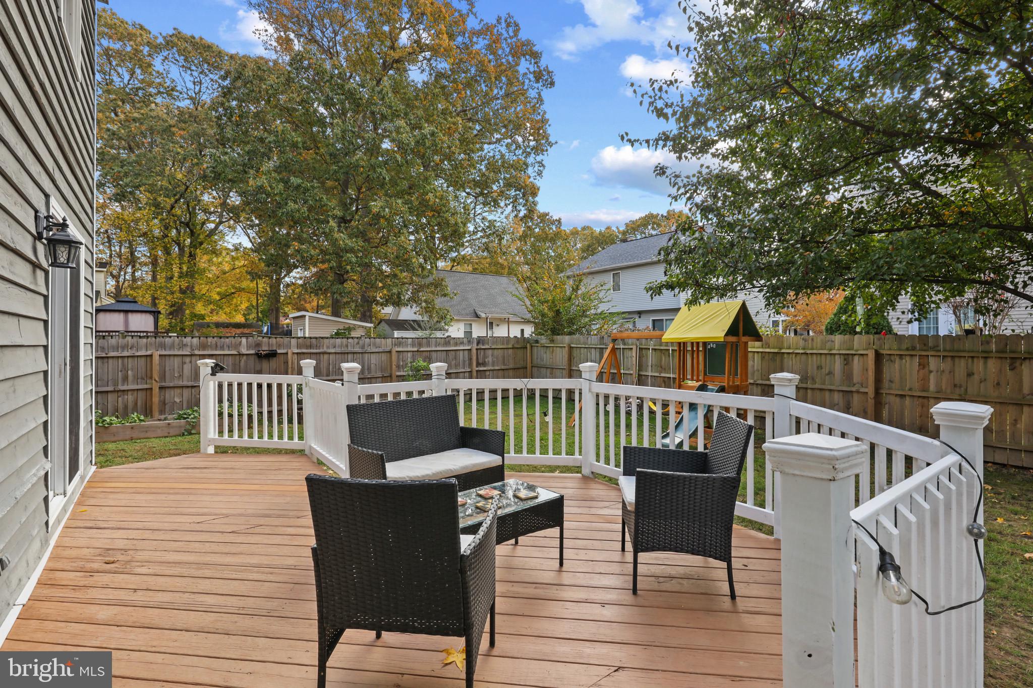 AVALON SHORES - Residential