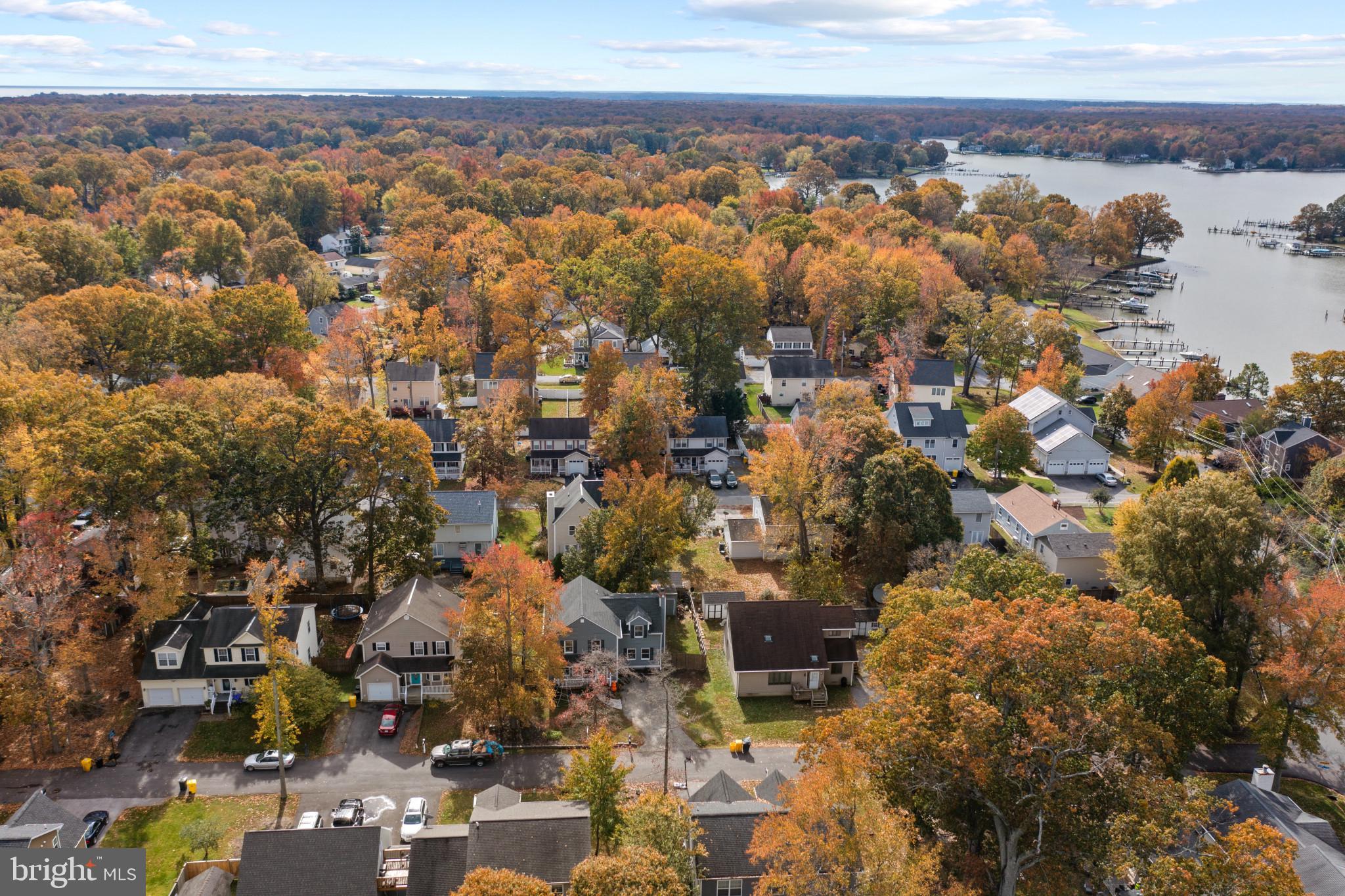 AVALON SHORES - Residential