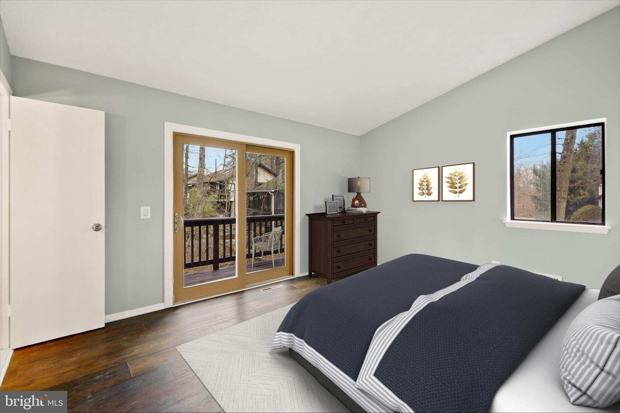 VILLAGE OF OAKLAND MILLS - Residential