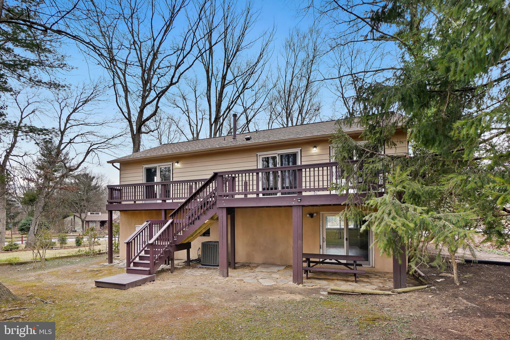 VILLAGE OF OAKLAND MILLS - Residential