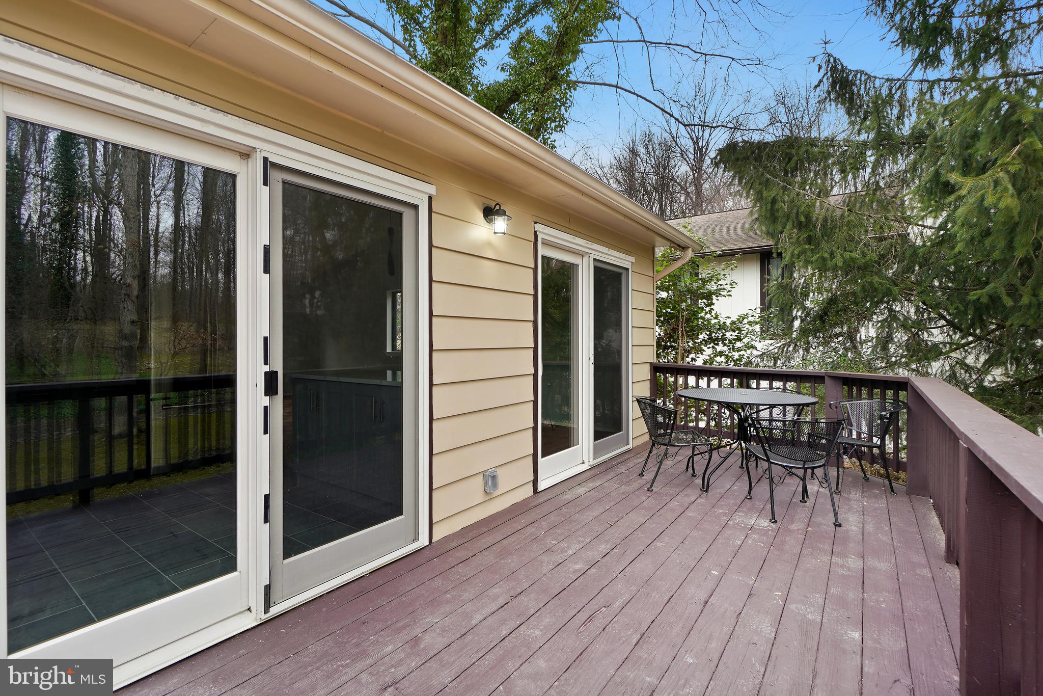 VILLAGE OF OAKLAND MILLS - Residential