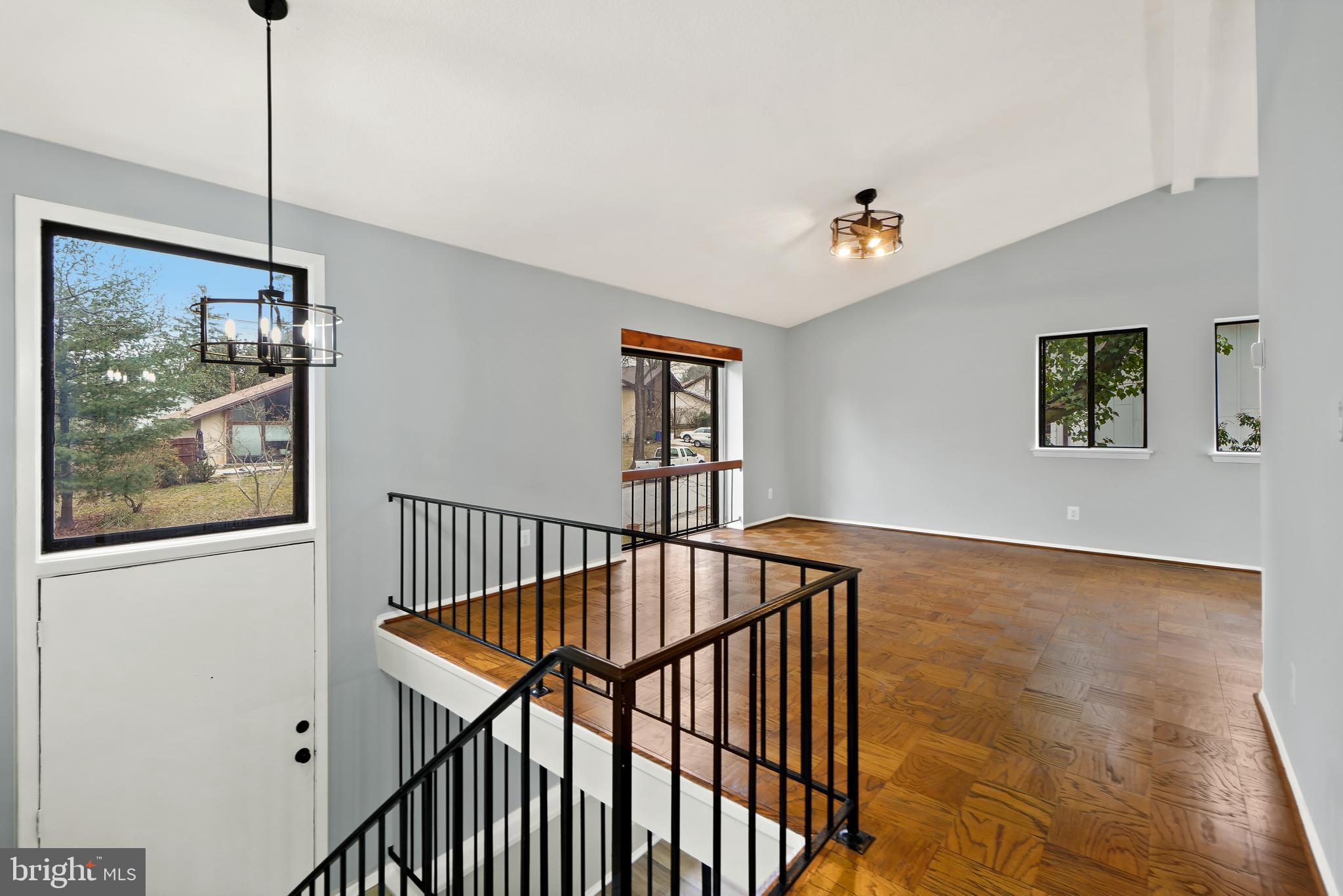 VILLAGE OF OAKLAND MILLS - Residential