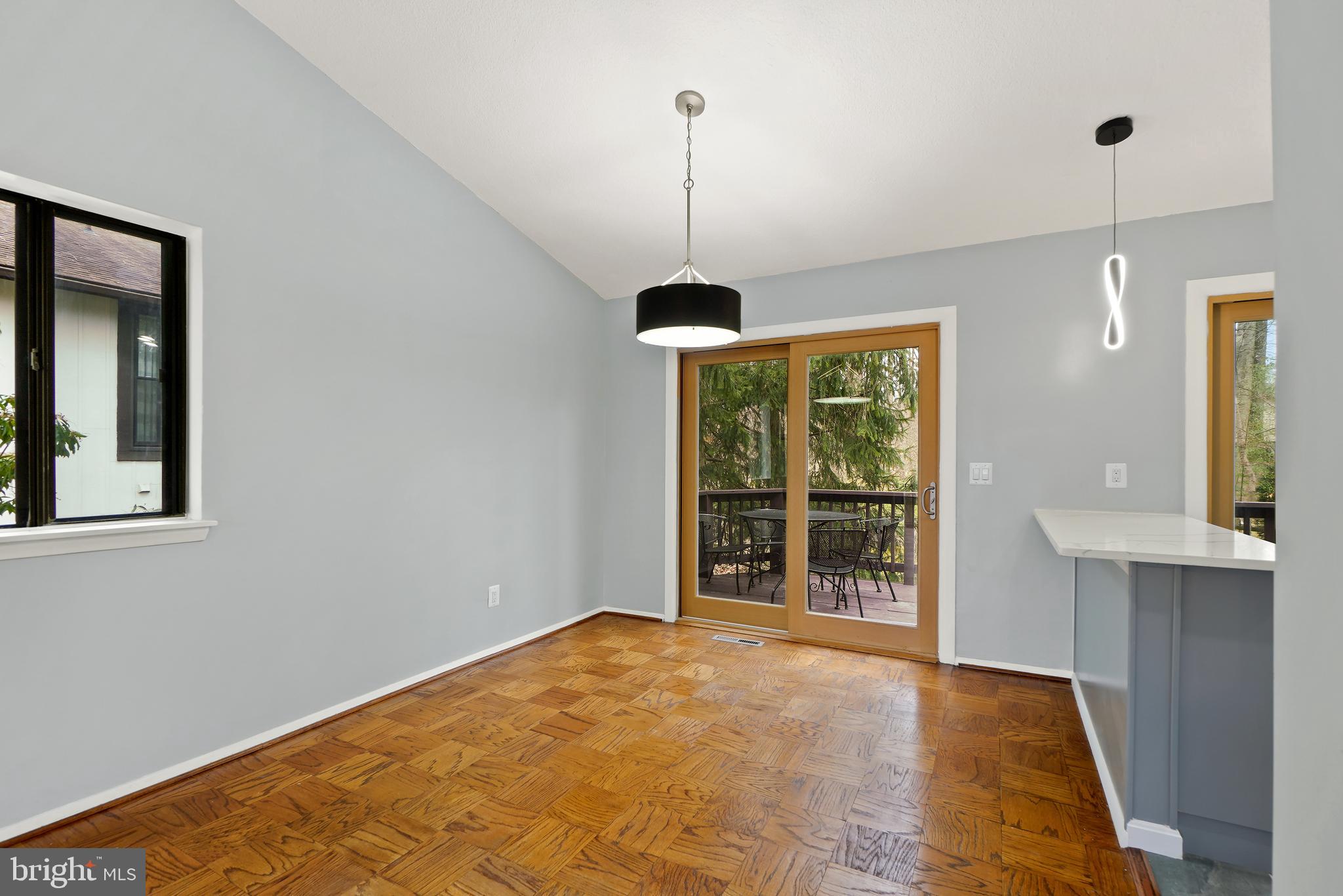 VILLAGE OF OAKLAND MILLS - Residential