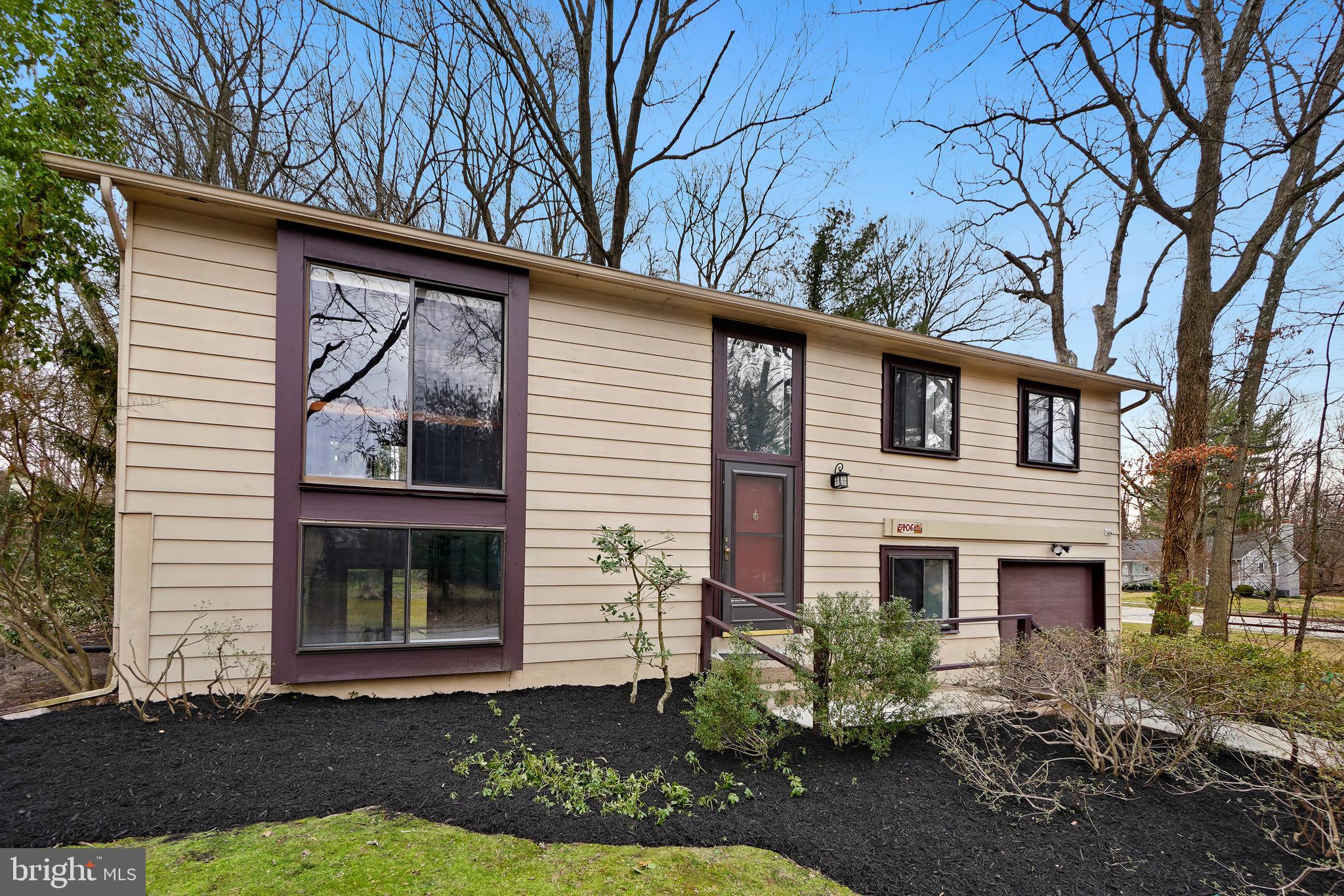 VILLAGE OF OAKLAND MILLS - Residential