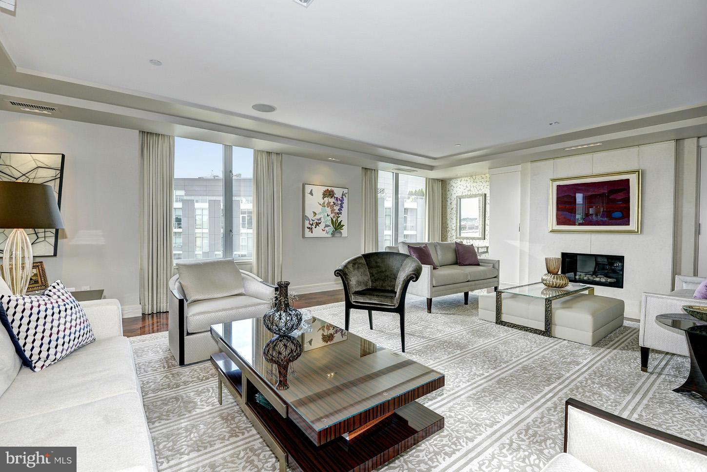 WEST END - Residential