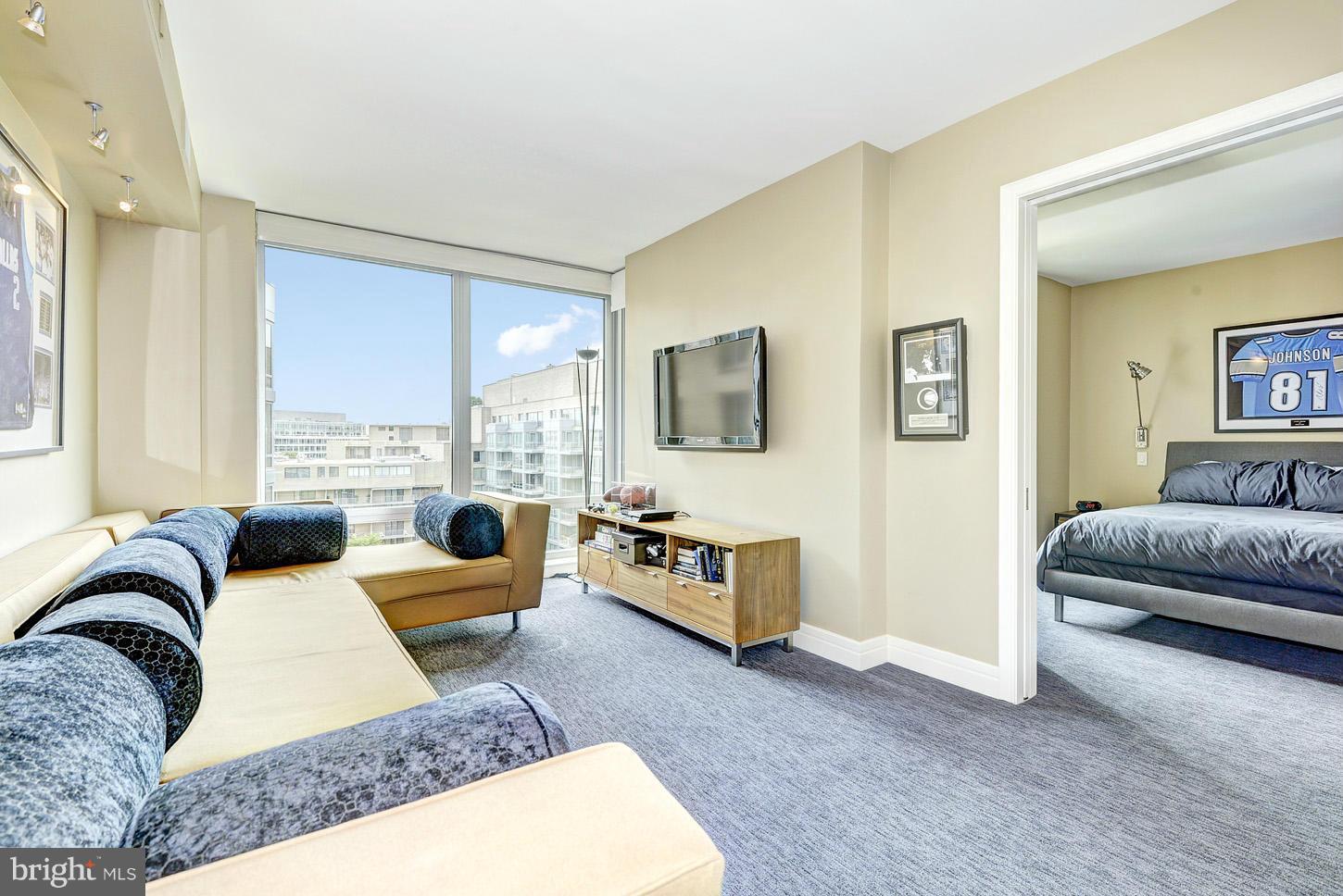 WEST END - Residential