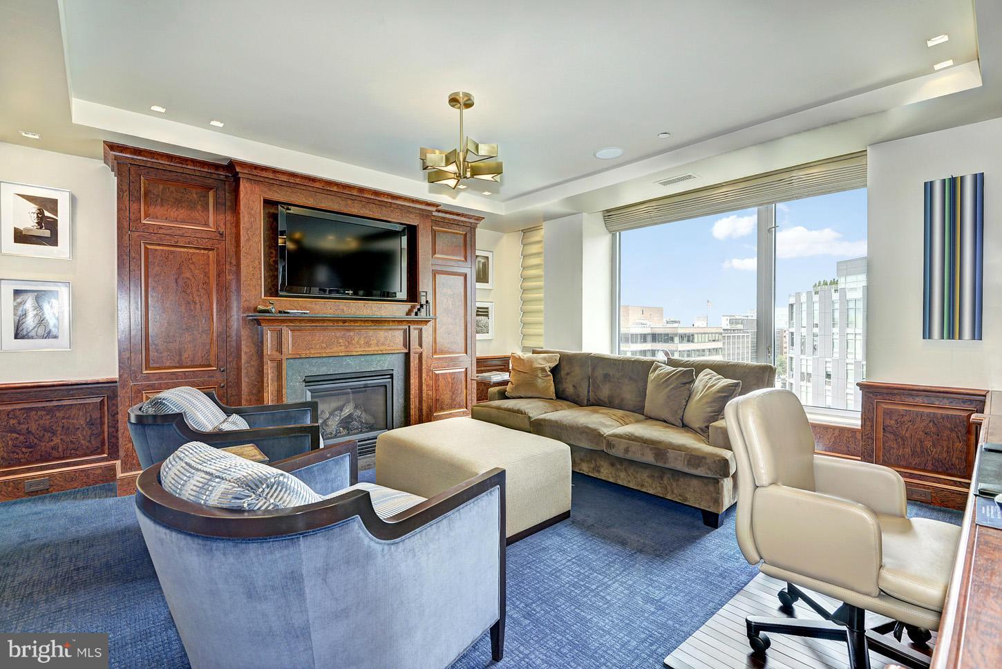 WEST END - Residential