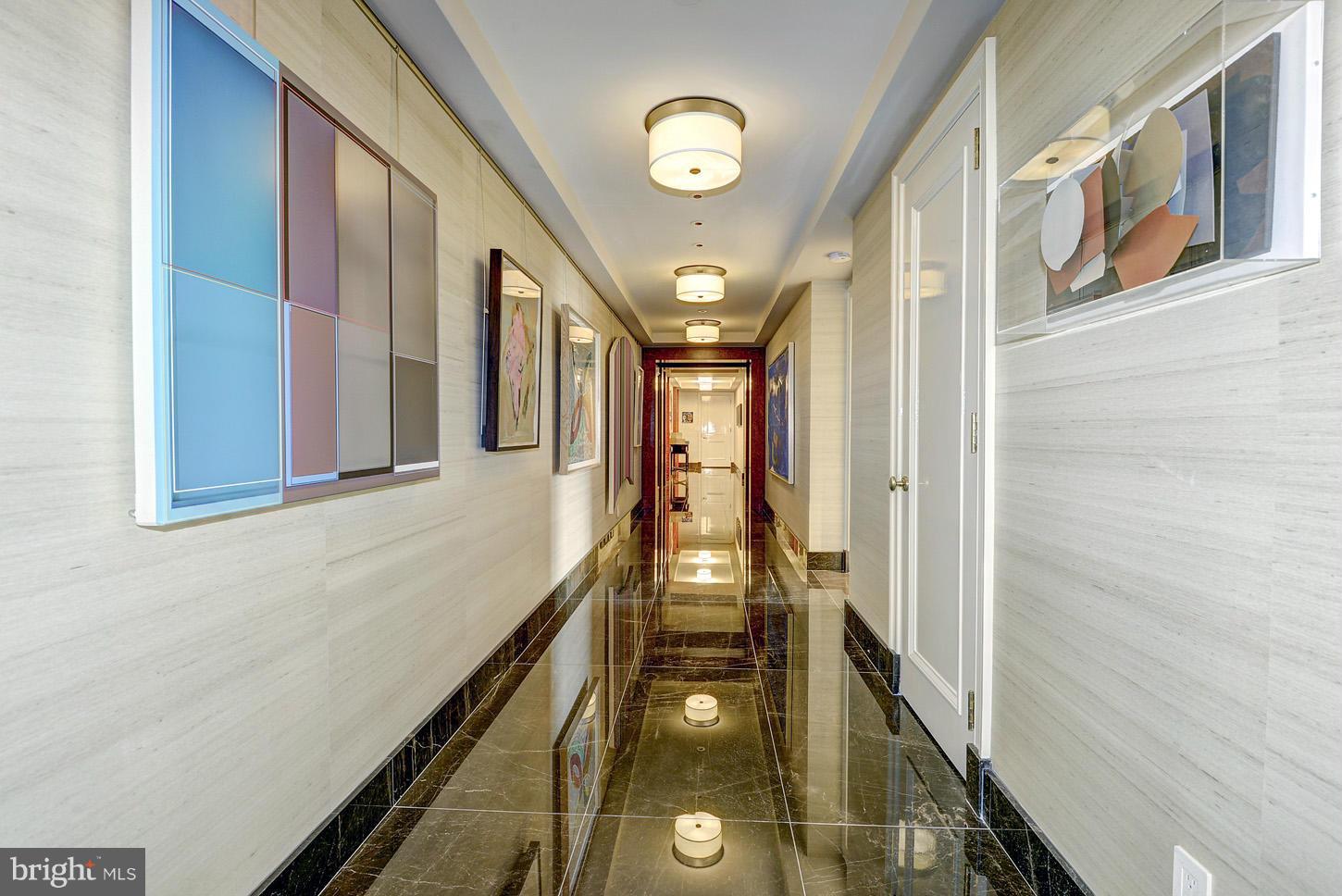 WEST END - Residential