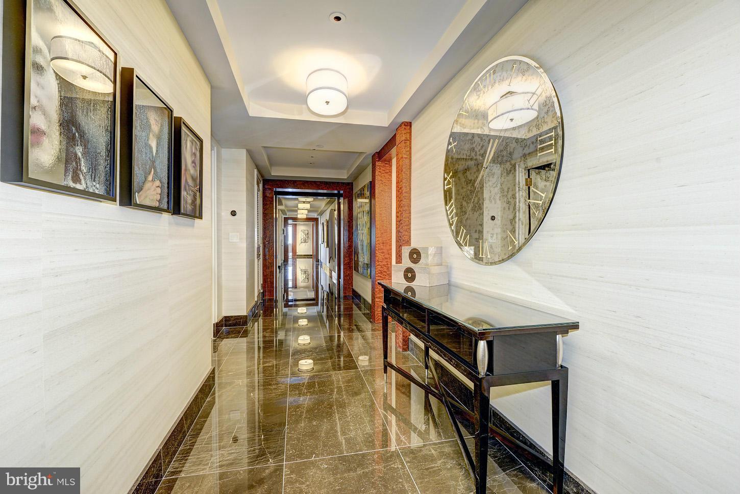 WEST END - Residential