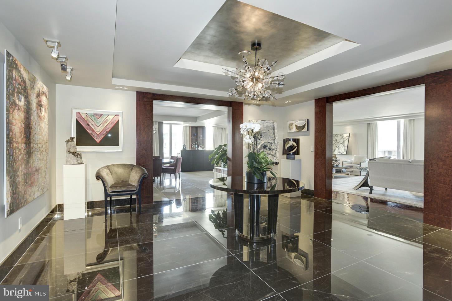 WEST END - Residential