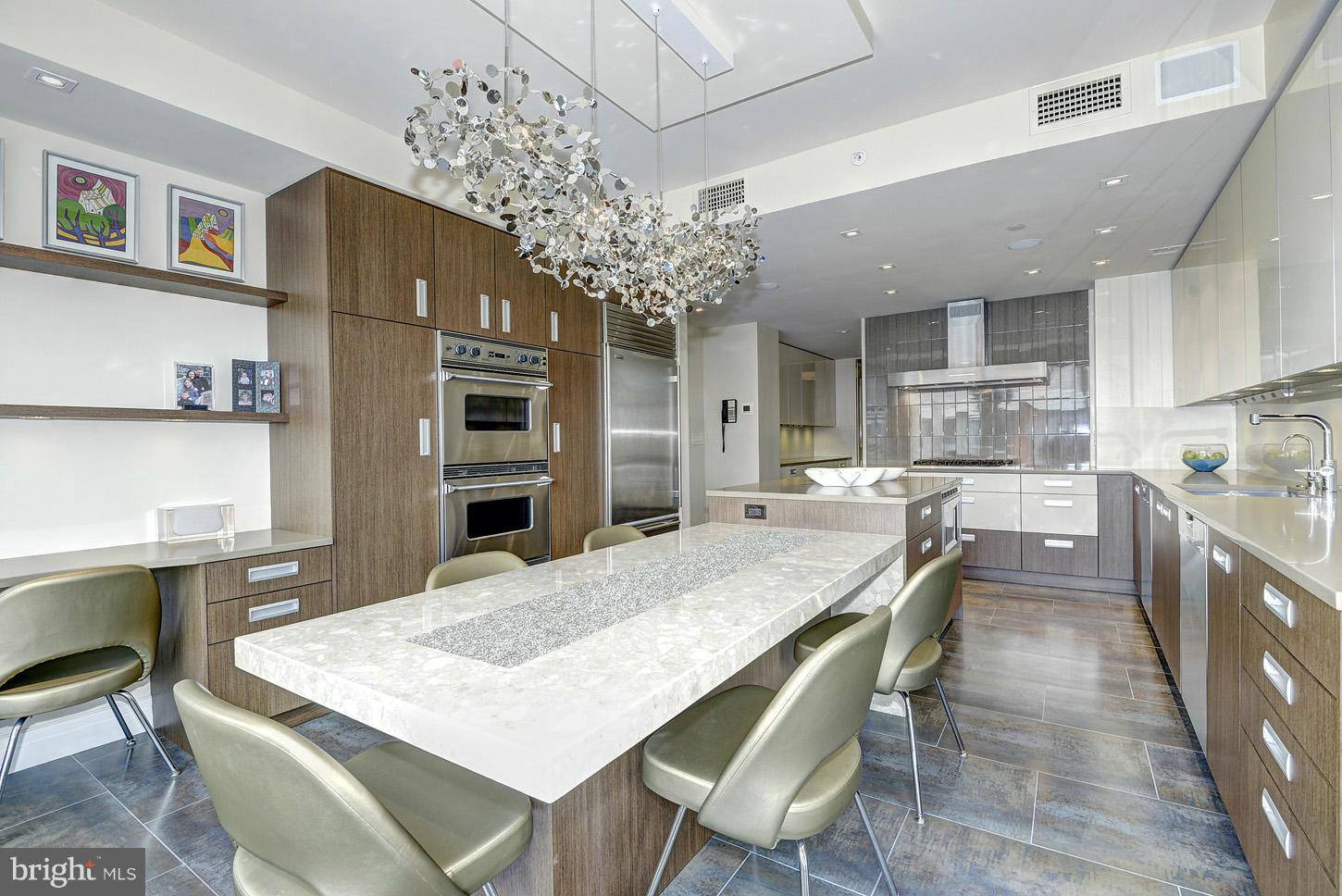 WEST END - Residential