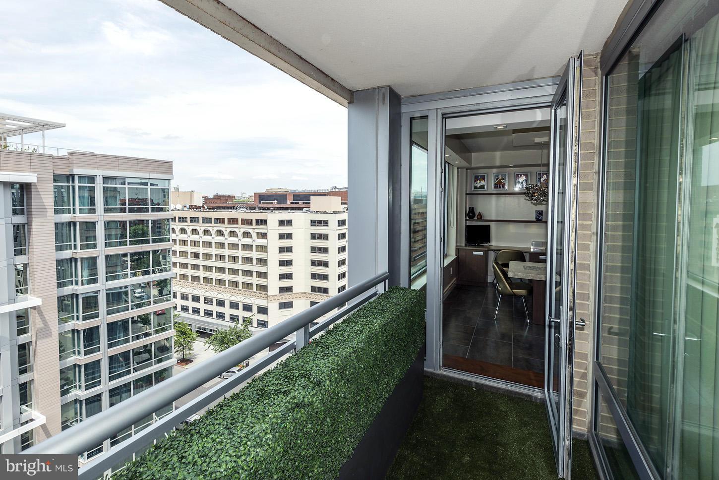 WEST END - Residential
