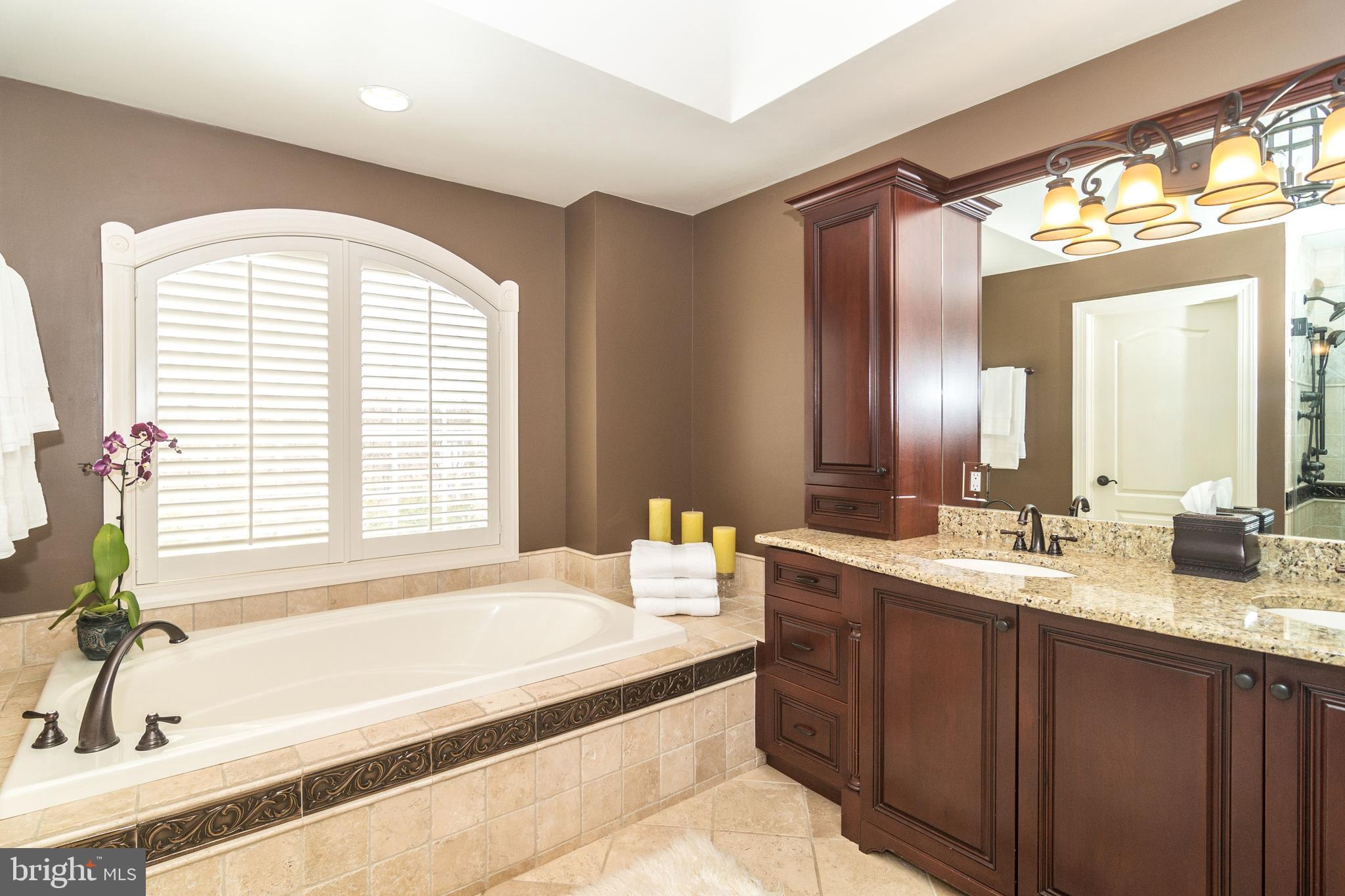 CHANTICLEER ESTATES - Residential