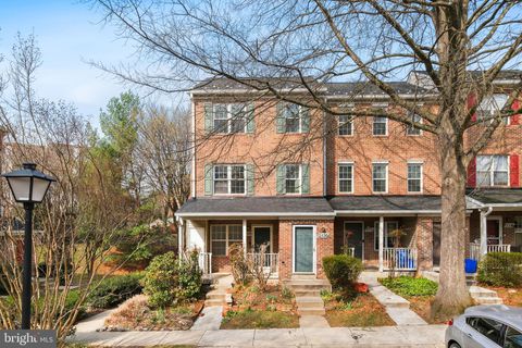 Condo For Sale - 12530 Granite Ridge Drive #12530<br/> NORTH POTOMAC, MD 20878