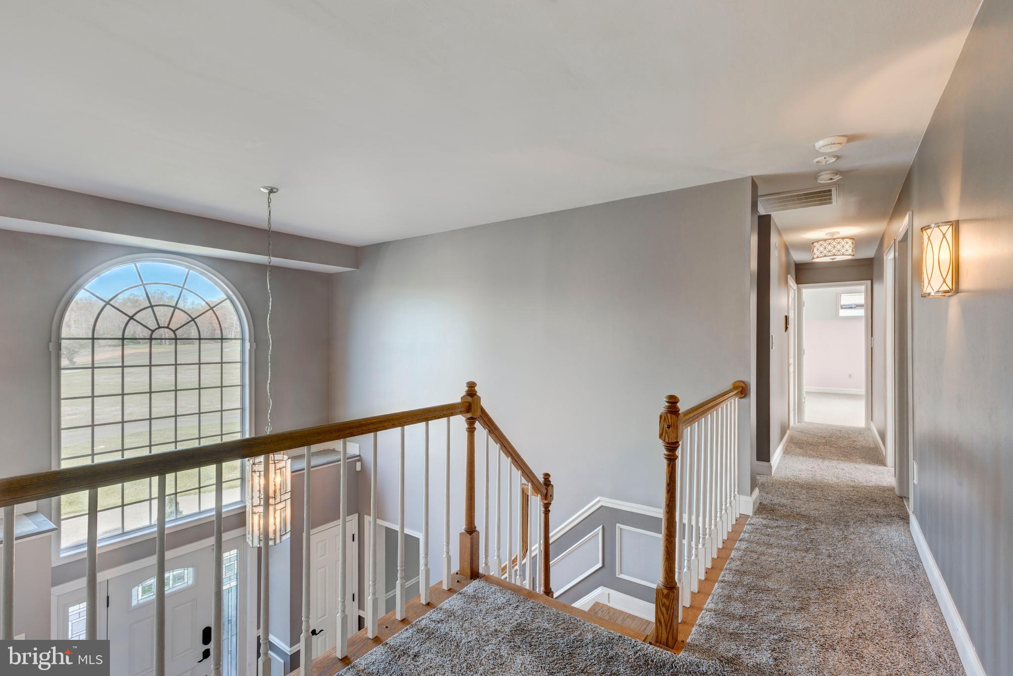 THOROBRED KNOLL - Residential