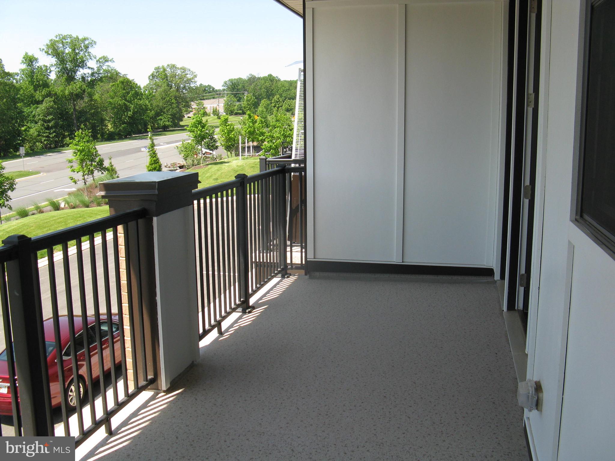 BRAMBLETON TOWN CENTER - Residential Lease