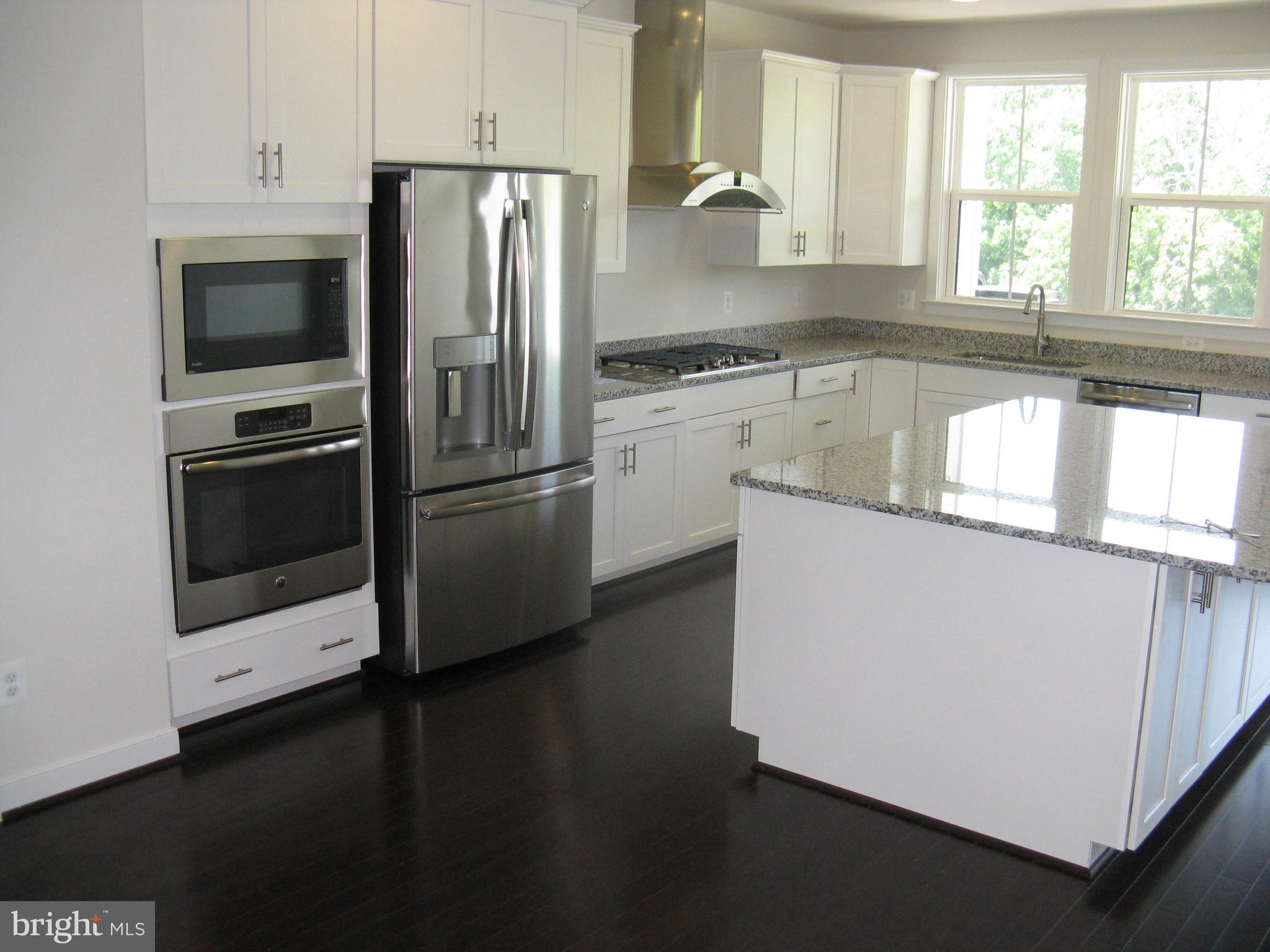 BRAMBLETON TOWN CENTER - Residential Lease