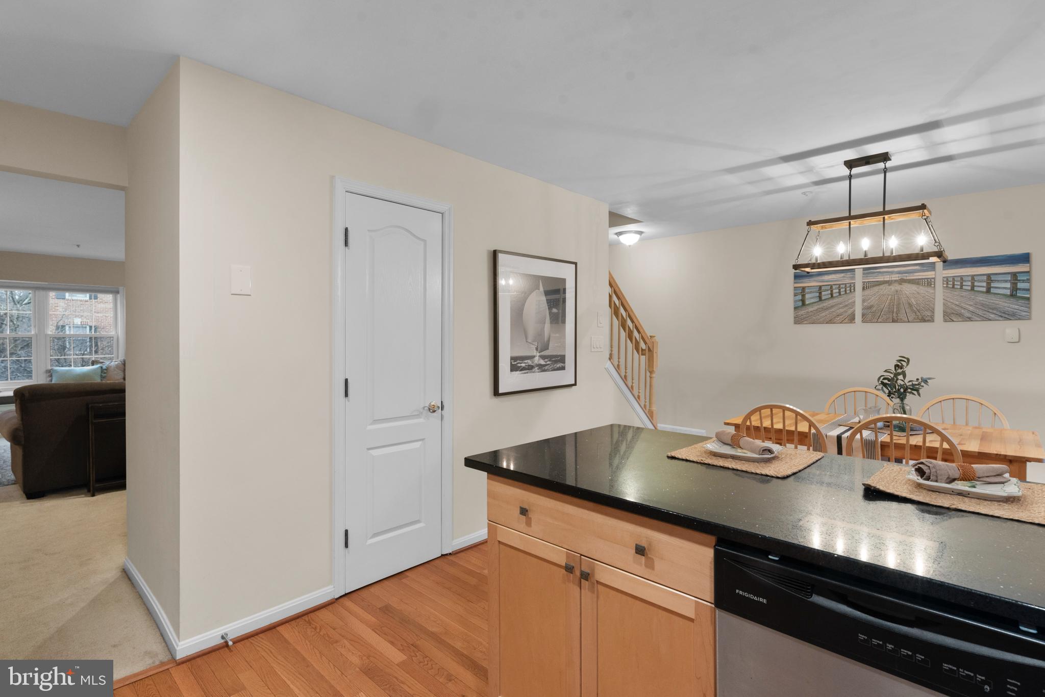 PINE VALLEY - Residential