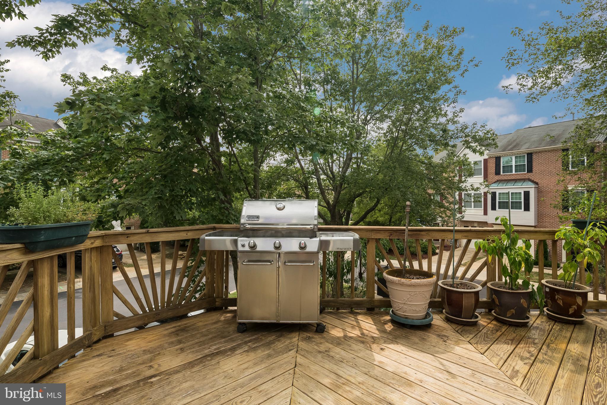 PINE VALLEY - Residential