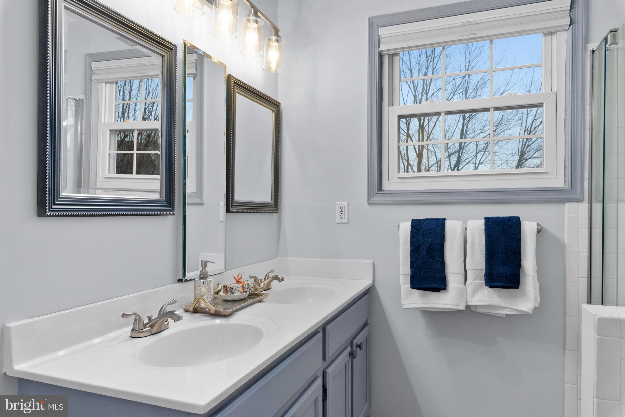 PINE VALLEY - Residential