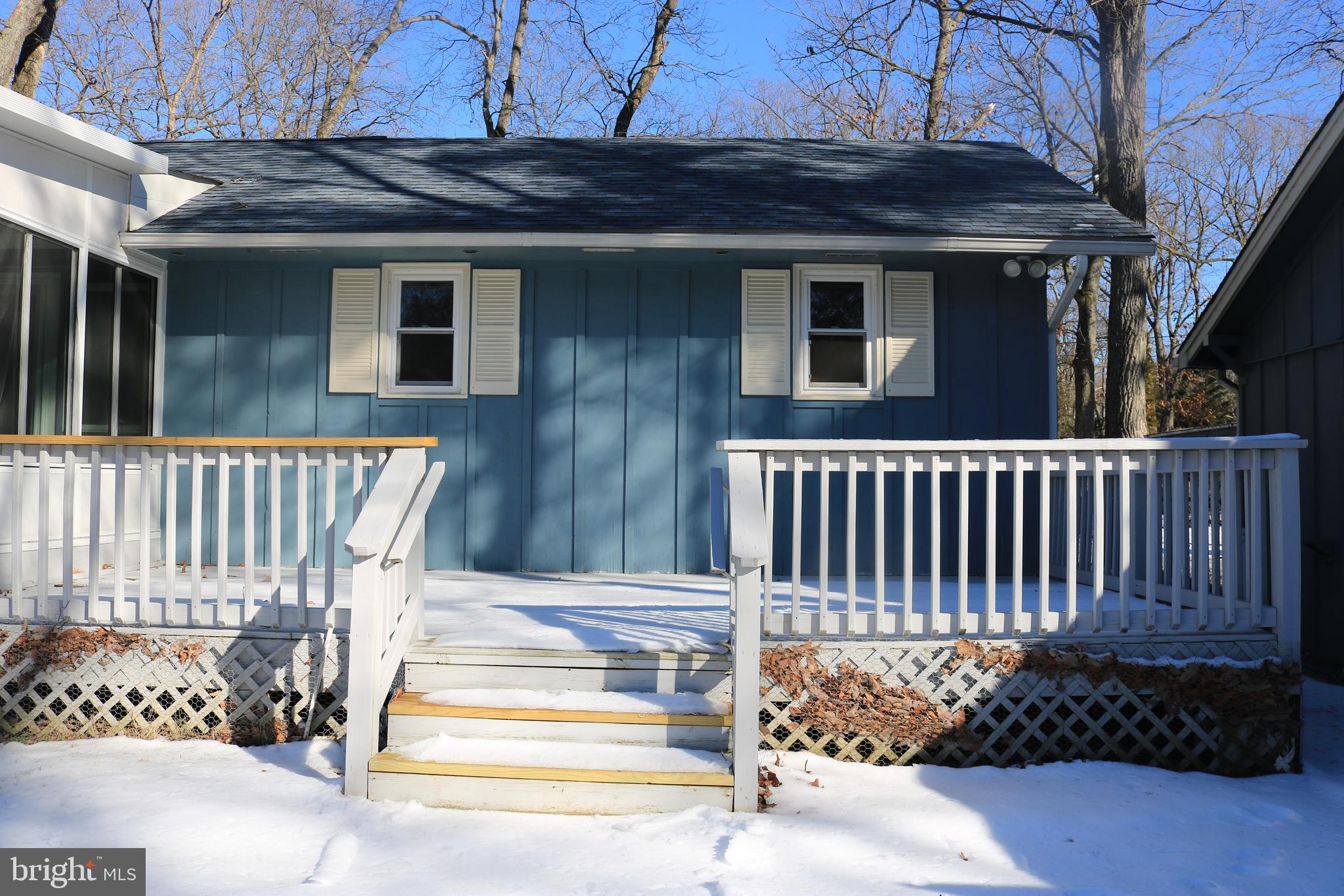 CHESTER HARBOR - Residential