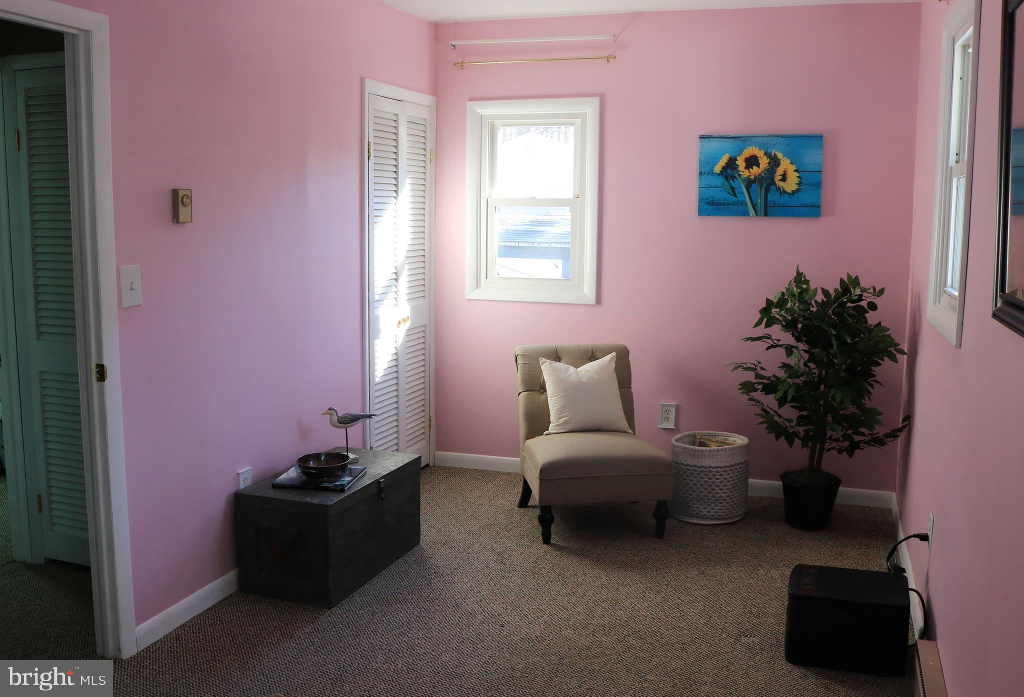 CHESTER HARBOR - Residential