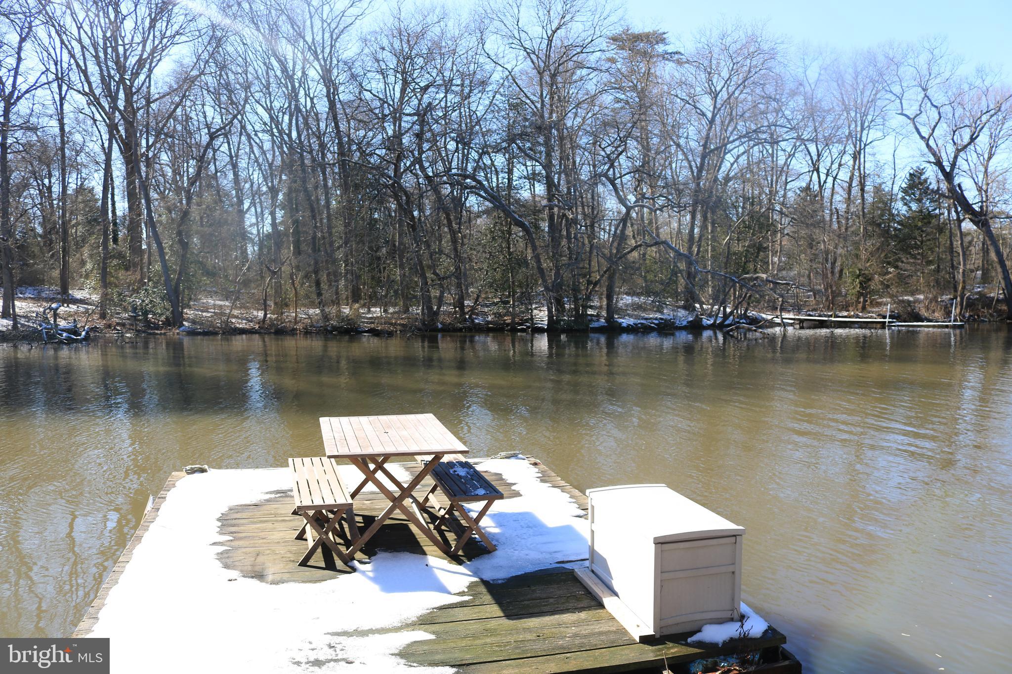CHESTER HARBOR - Residential
