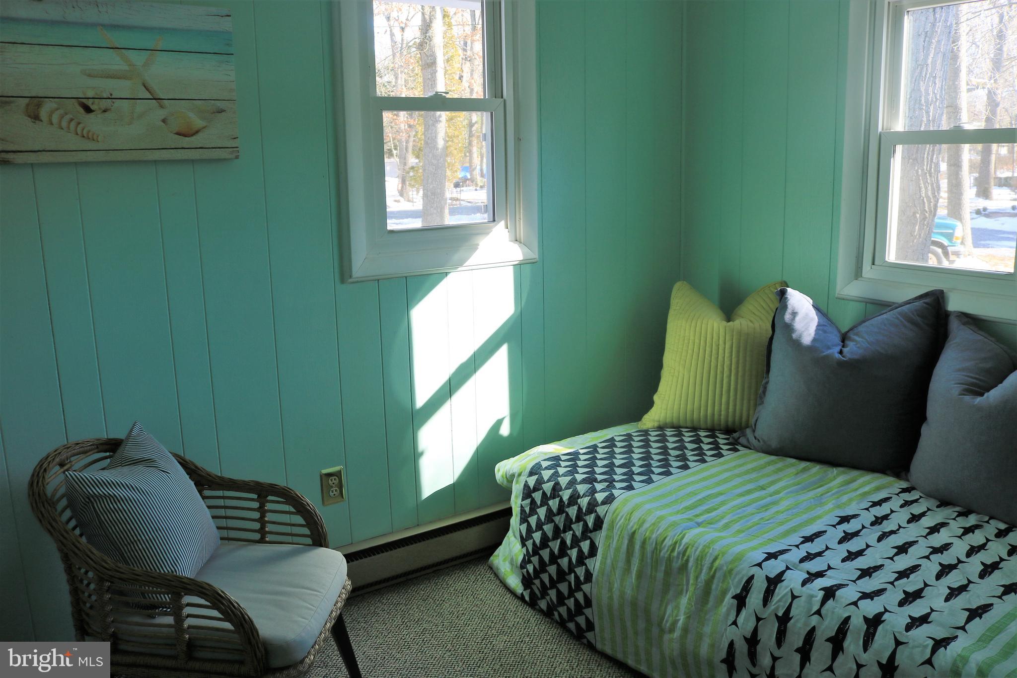 CHESTER HARBOR - Residential