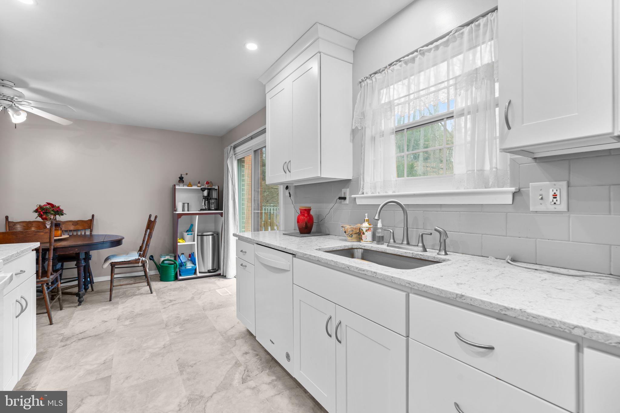 DREXEL WOODS - Residential