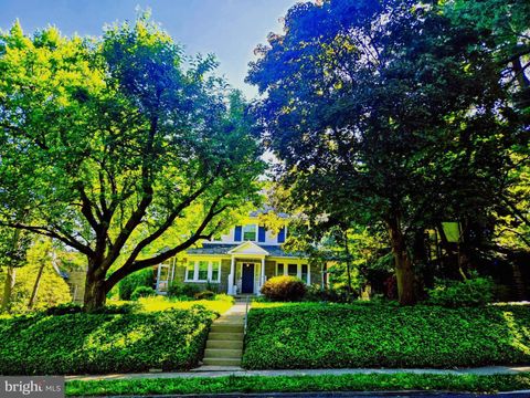 Homes For Sale - 117 Owen Avenue<br/> LANSDOWNE, PA 19050