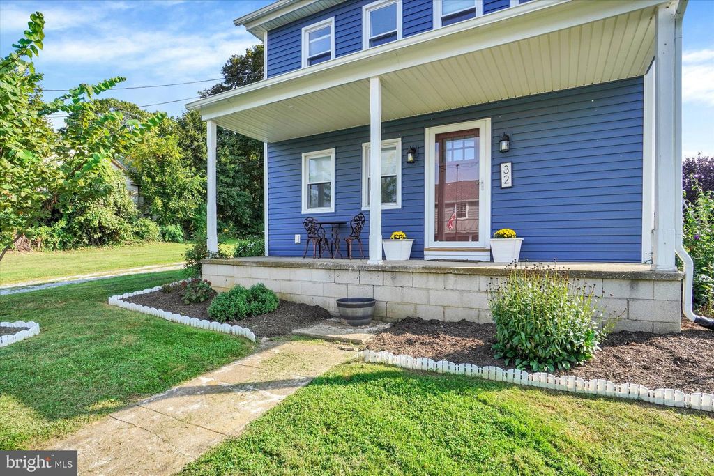 Photo of 32 New Bridgeville Road, WRIGHTSVILLE, PA 17368 (MLS # PAYK2090710)