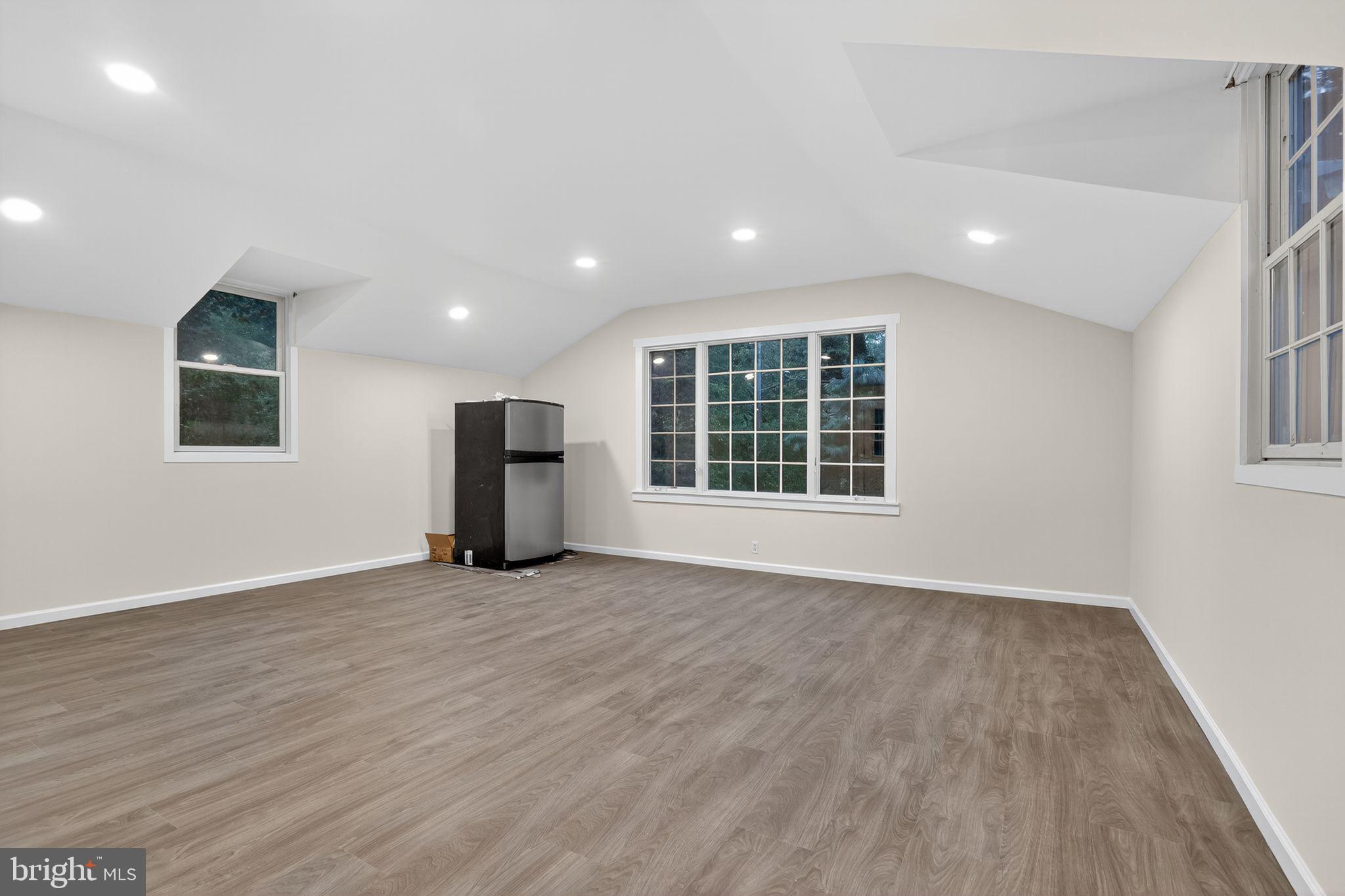 PENN VALLEY - Residential