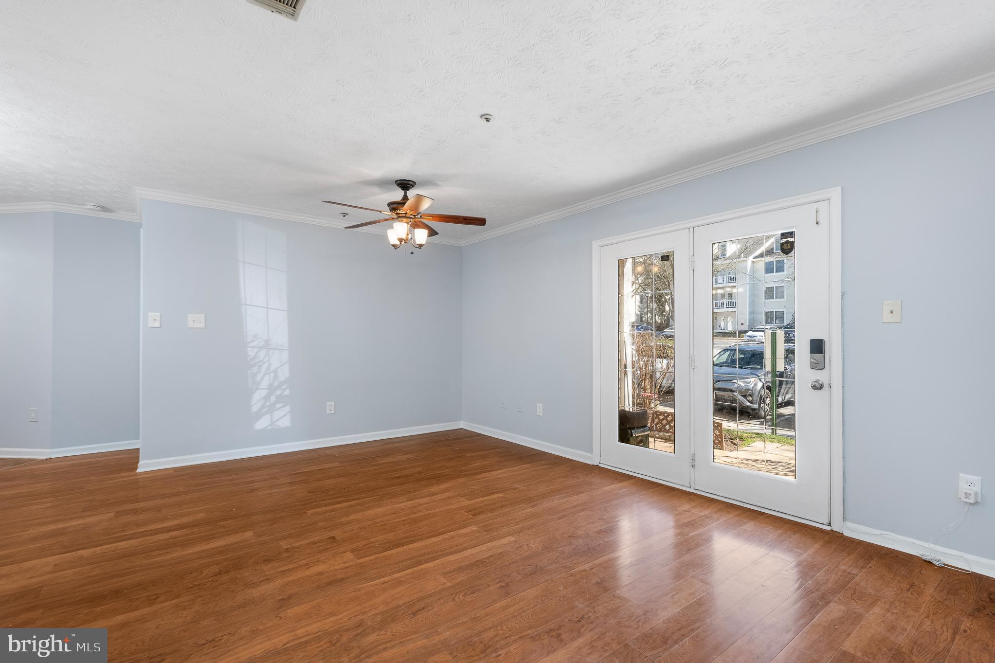 WATERS EDGE AT NORTH LAKE - Residential