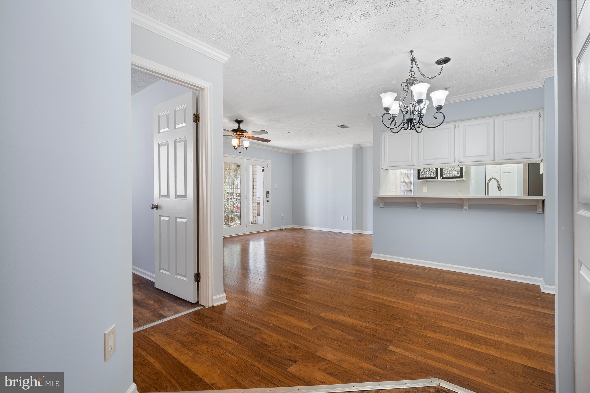 WATERS EDGE AT NORTH LAKE - Residential