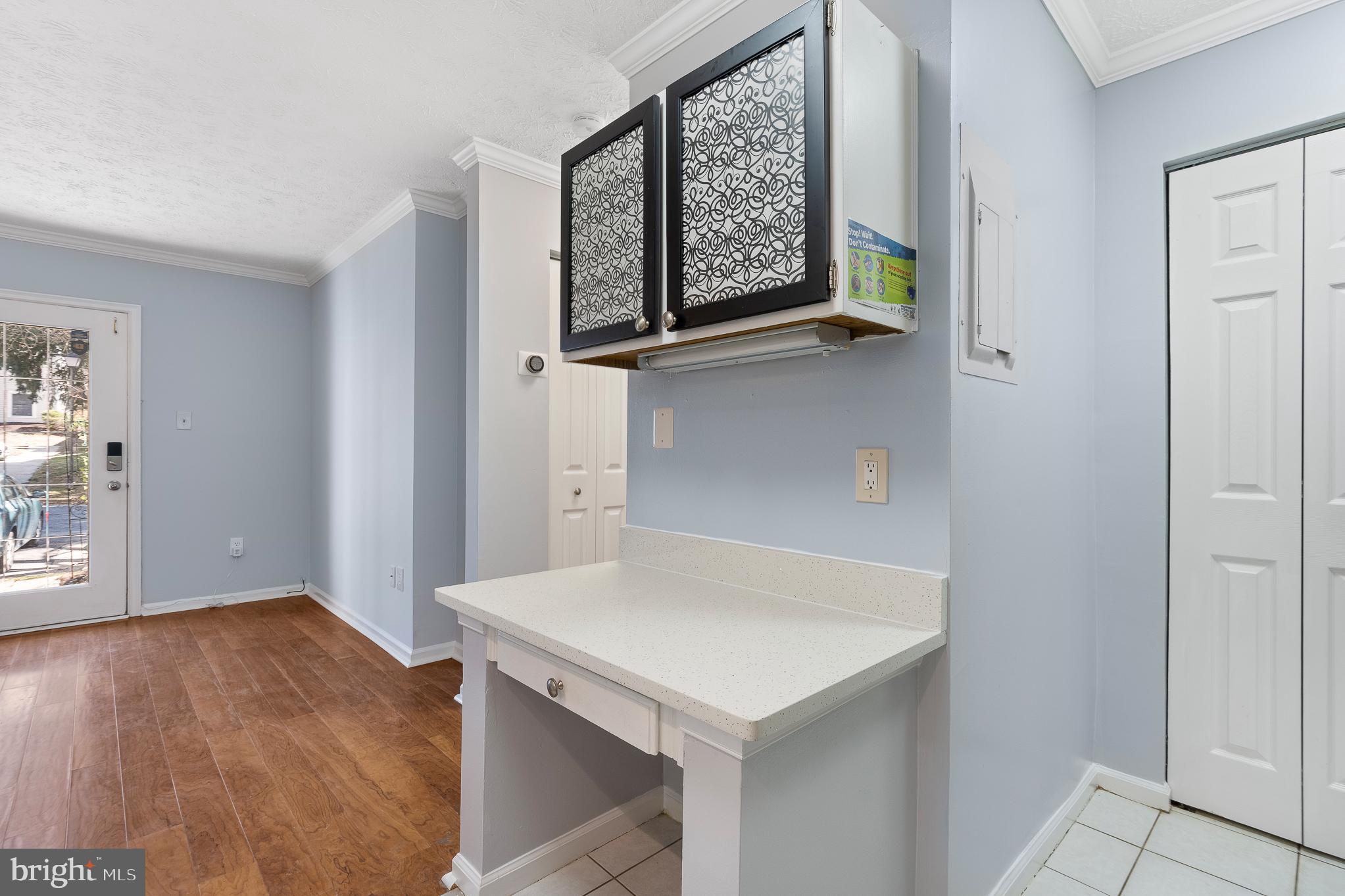 WATERS EDGE AT NORTH LAKE - Residential