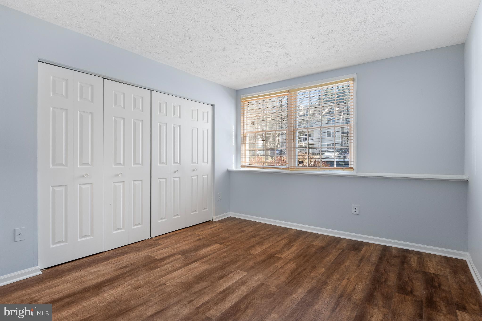 WATERS EDGE AT NORTH LAKE - Residential