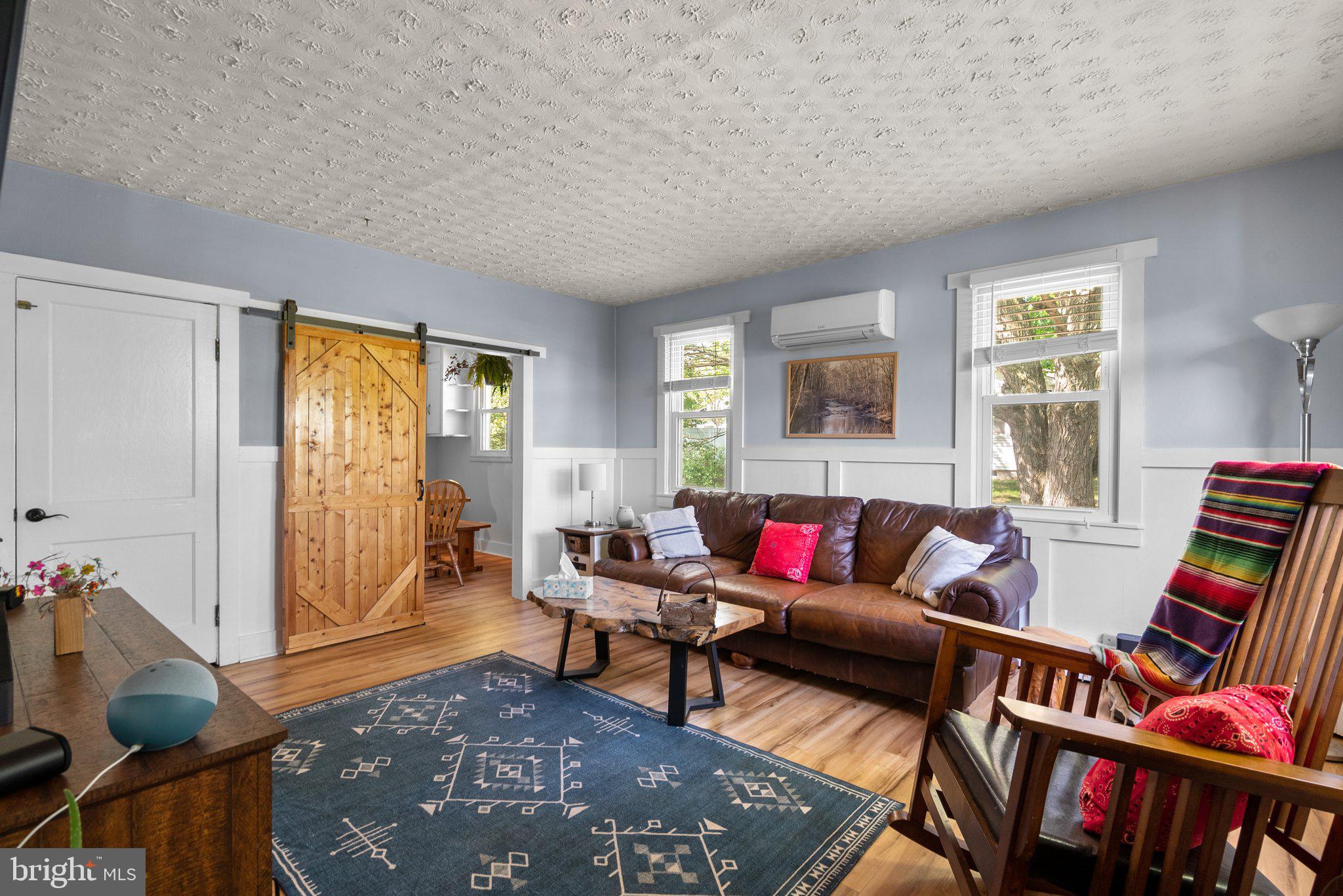 1523 KERR ROAD