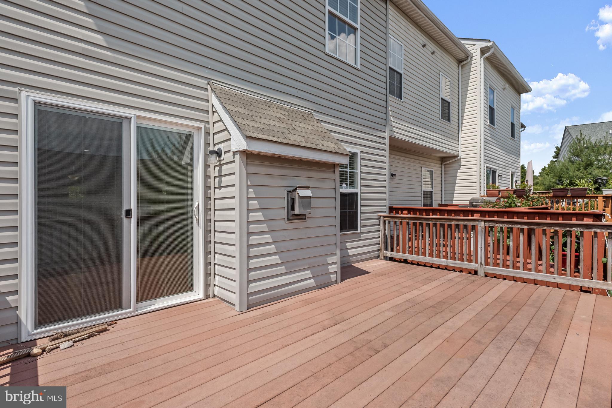 HOWARDS RIDGE - Residential