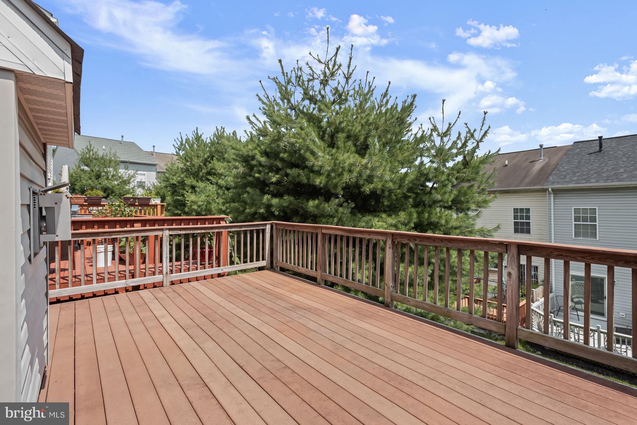 HOWARDS RIDGE - Residential