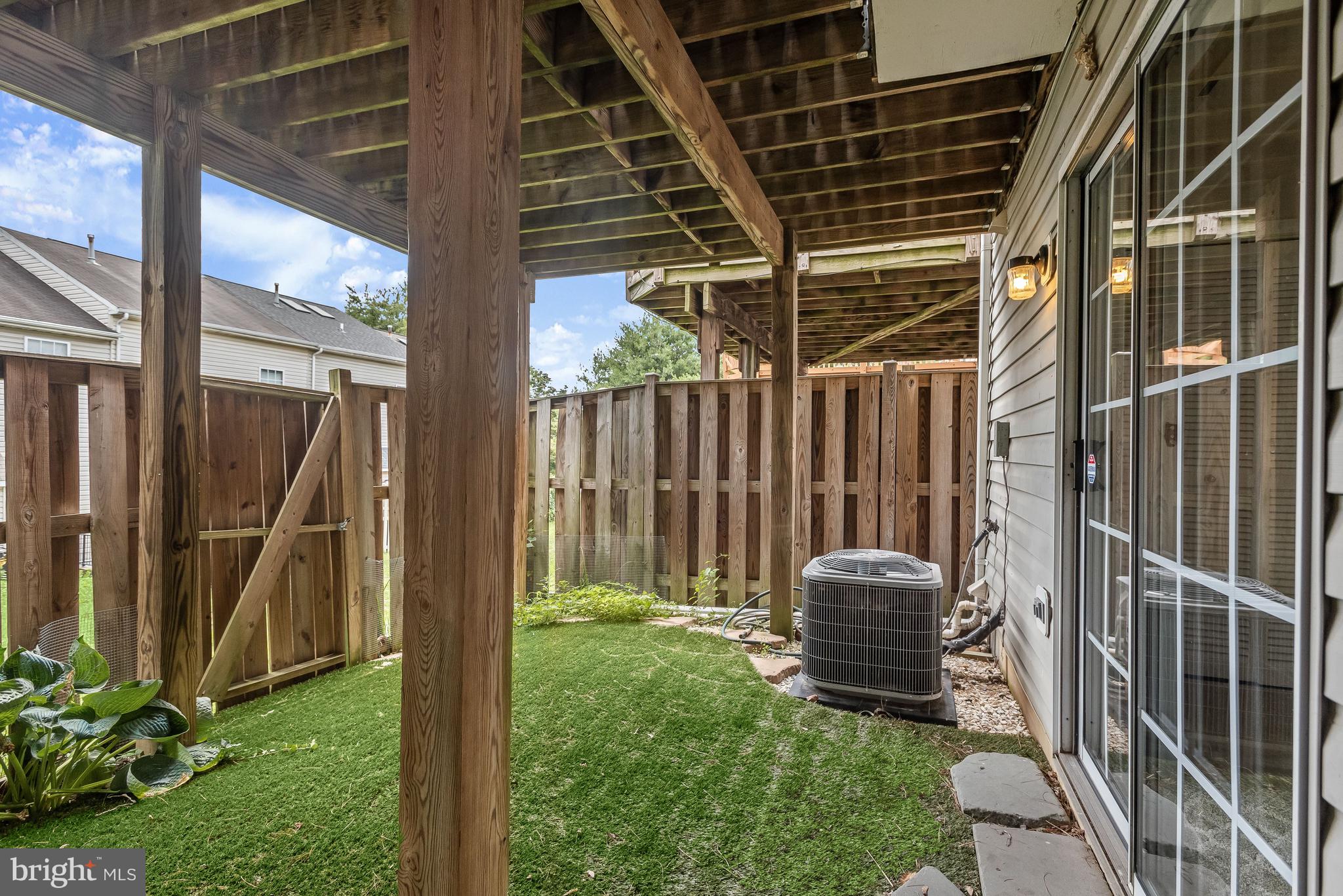 HOWARDS RIDGE - Residential