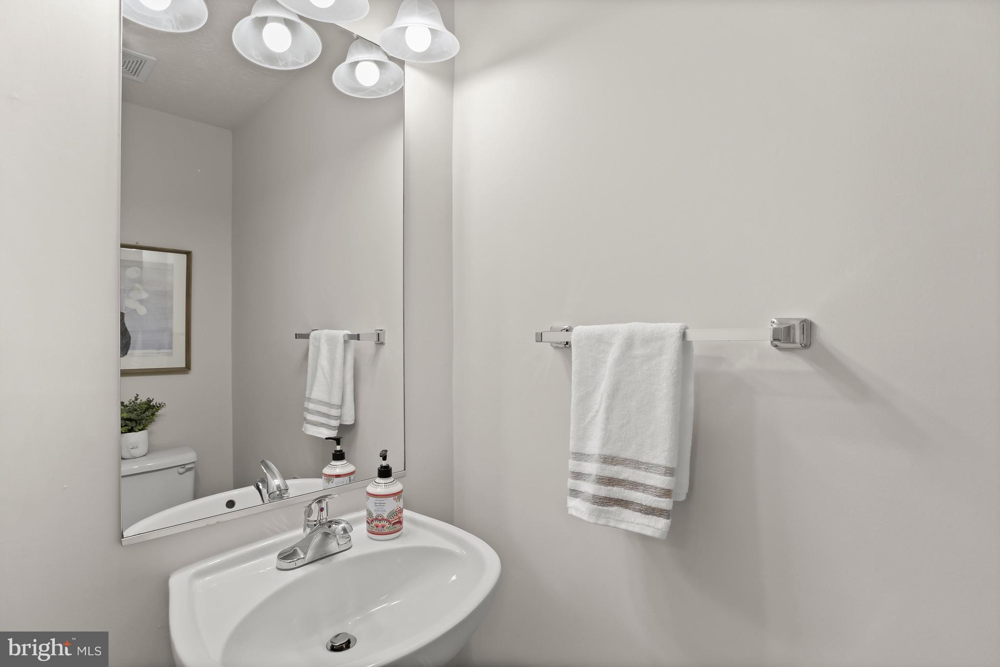 HOWARDS RIDGE - Residential