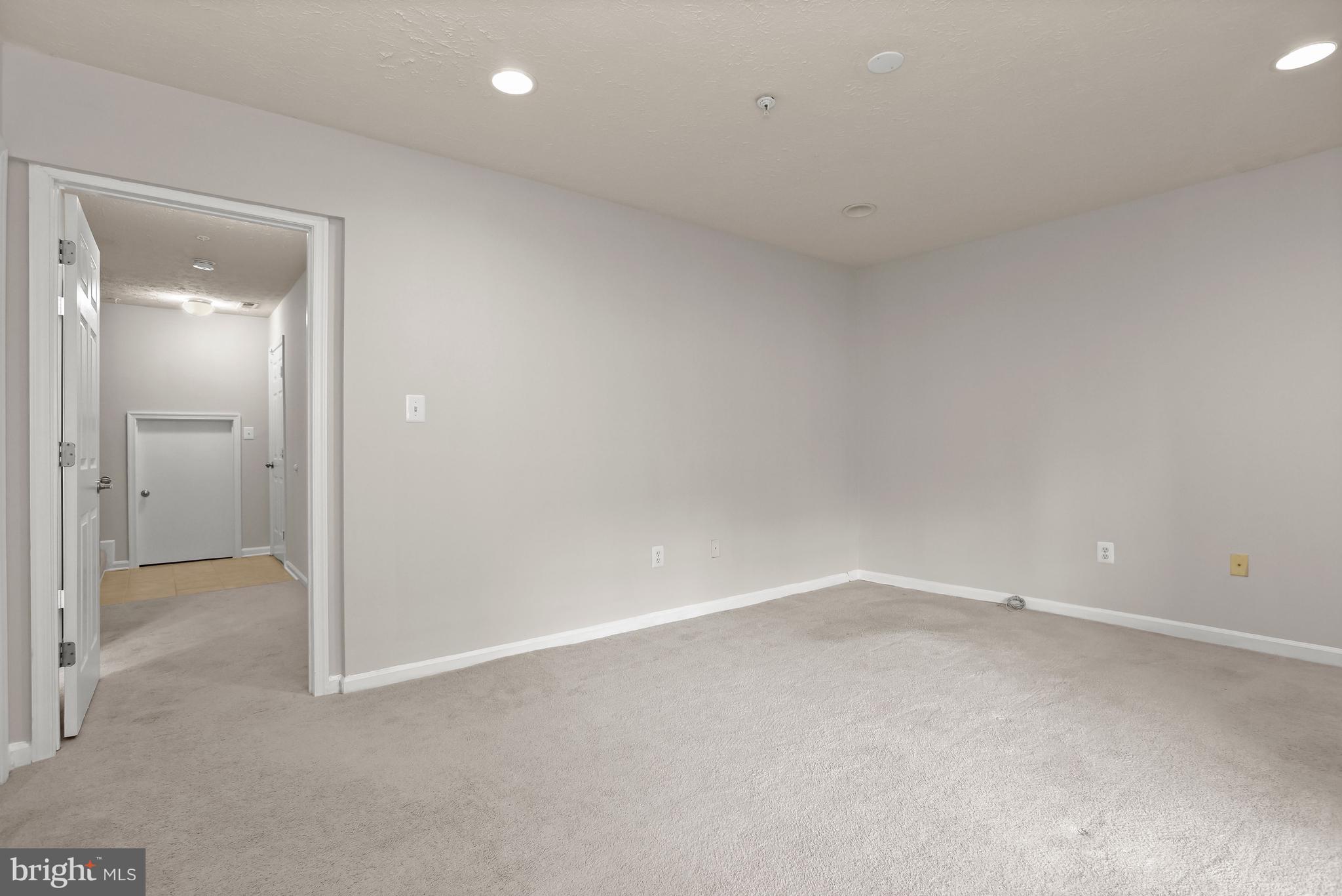 HOWARDS RIDGE - Residential