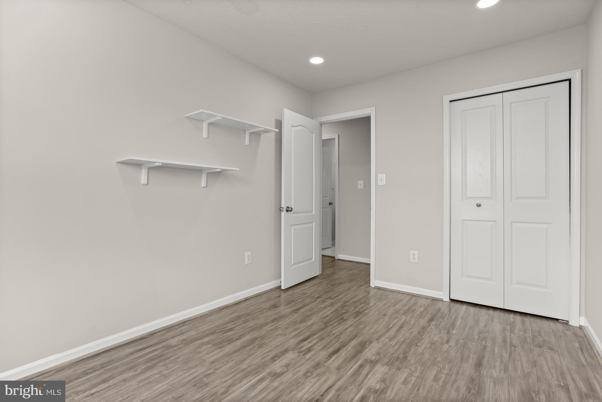 HOWARDS RIDGE - Residential