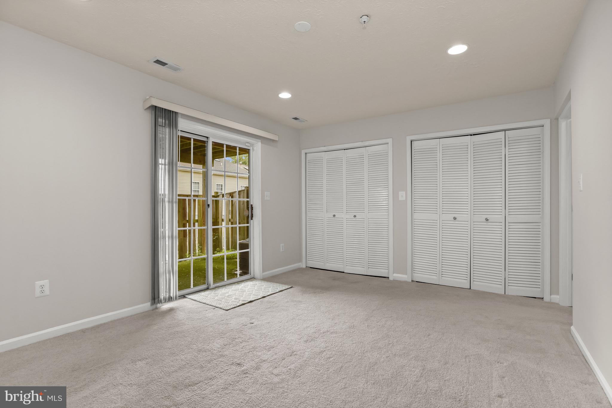 HOWARDS RIDGE - Residential