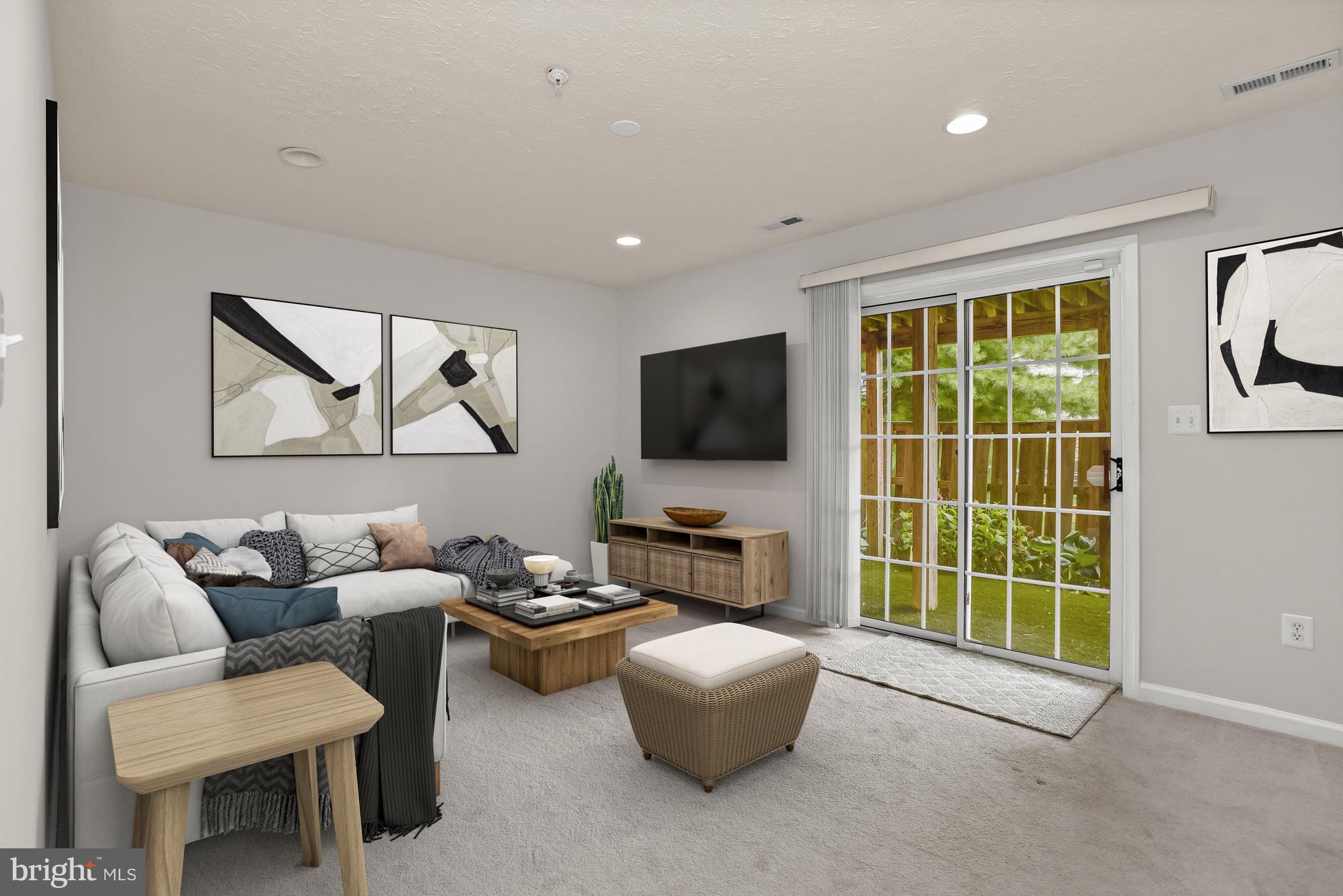 HOWARDS RIDGE - Residential