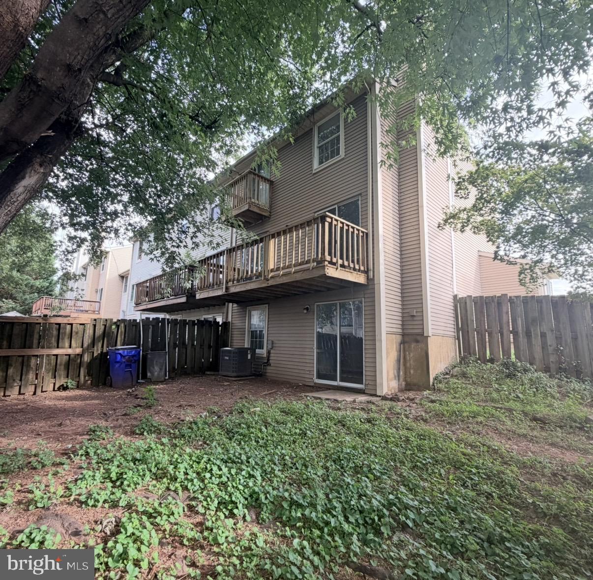514 ELLROSE COURT