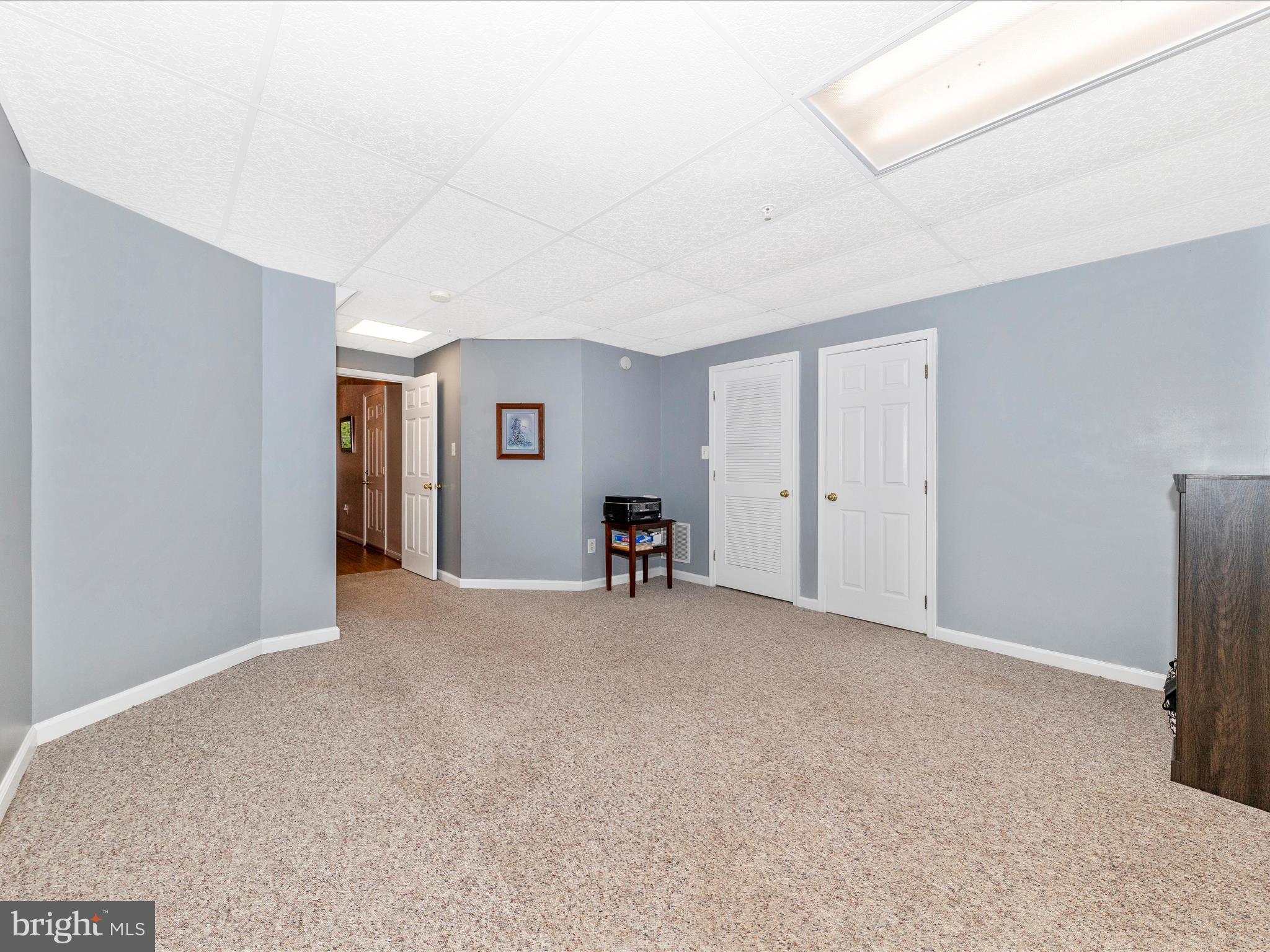 2457 LAKESIDE DRIVE