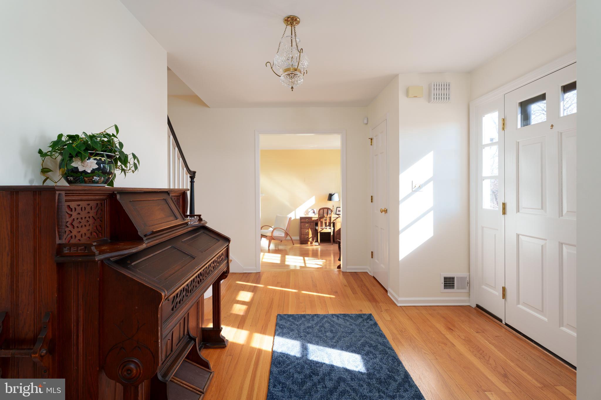 976 PRINCETON KINGSTON ROAD